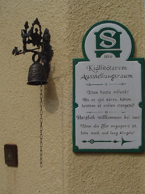 einzigartig kézzel készült kerámia tábla - Steinbach kerámia Sopron